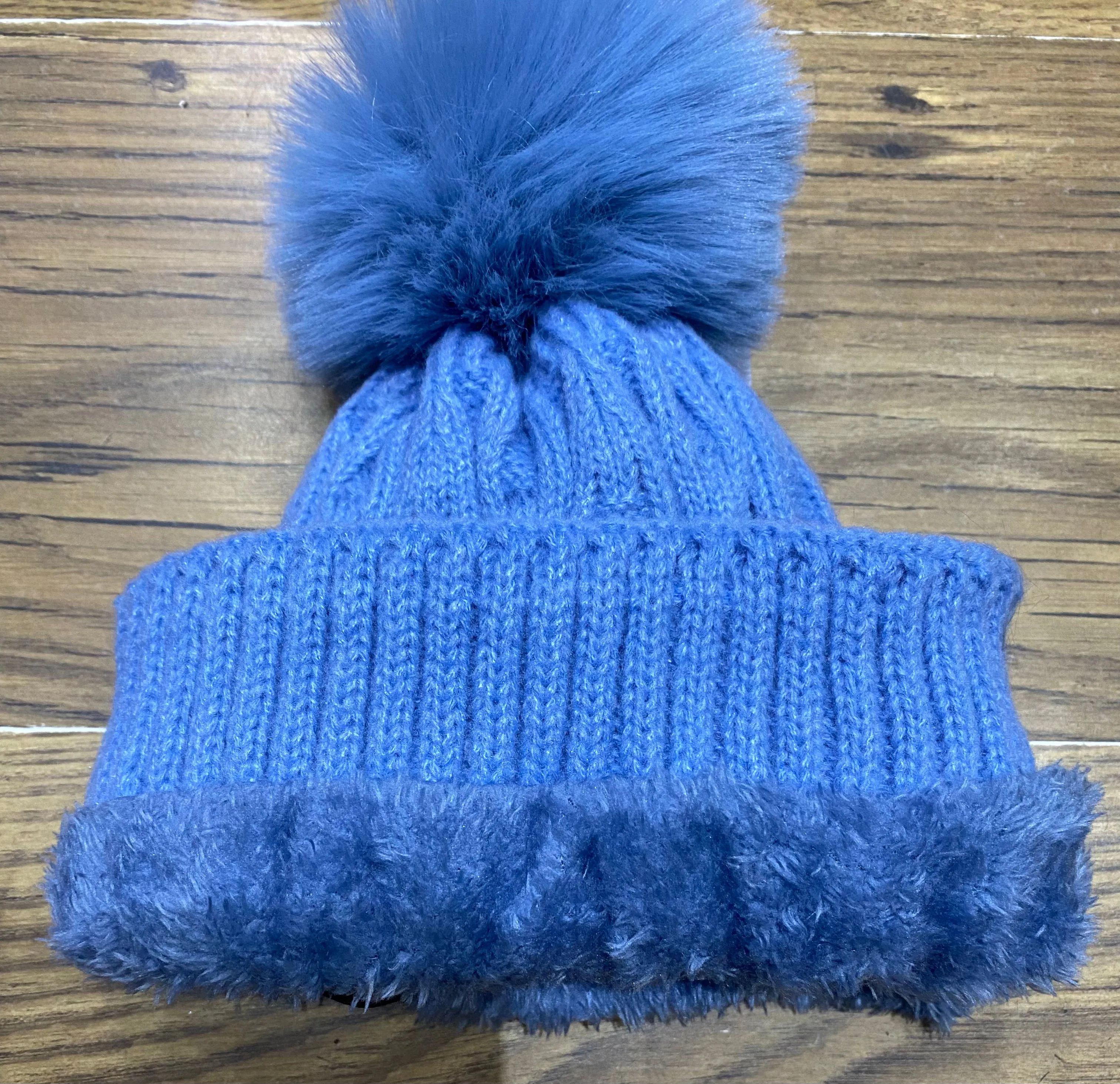 Cable Knit Plain Pom Pom Hat With Fleece Lining (7 Colours)
