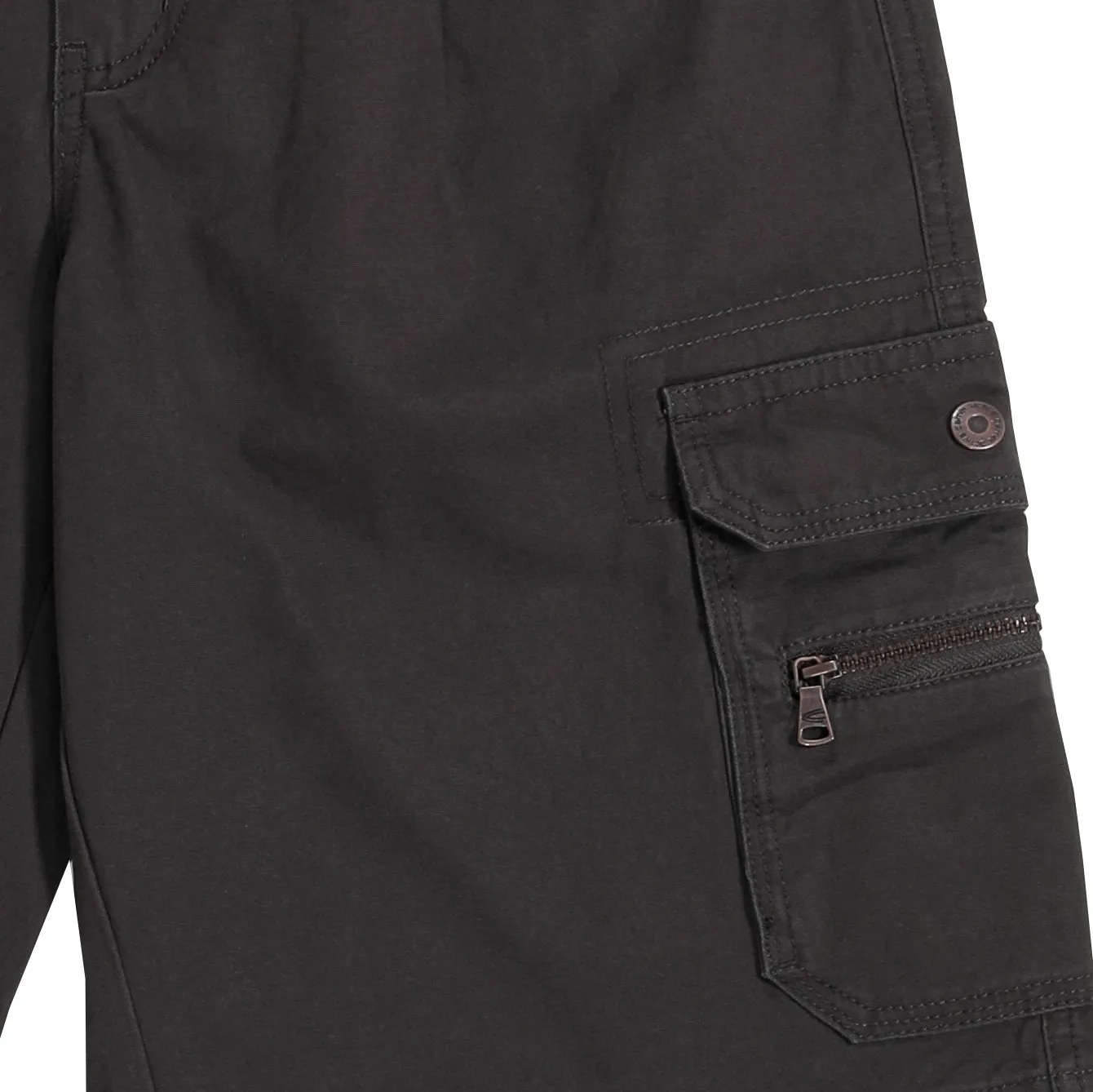 Cargo Shorts in Regular Fit with Pleats and Multipockets in 3 Colours Solid Cotton Canvas