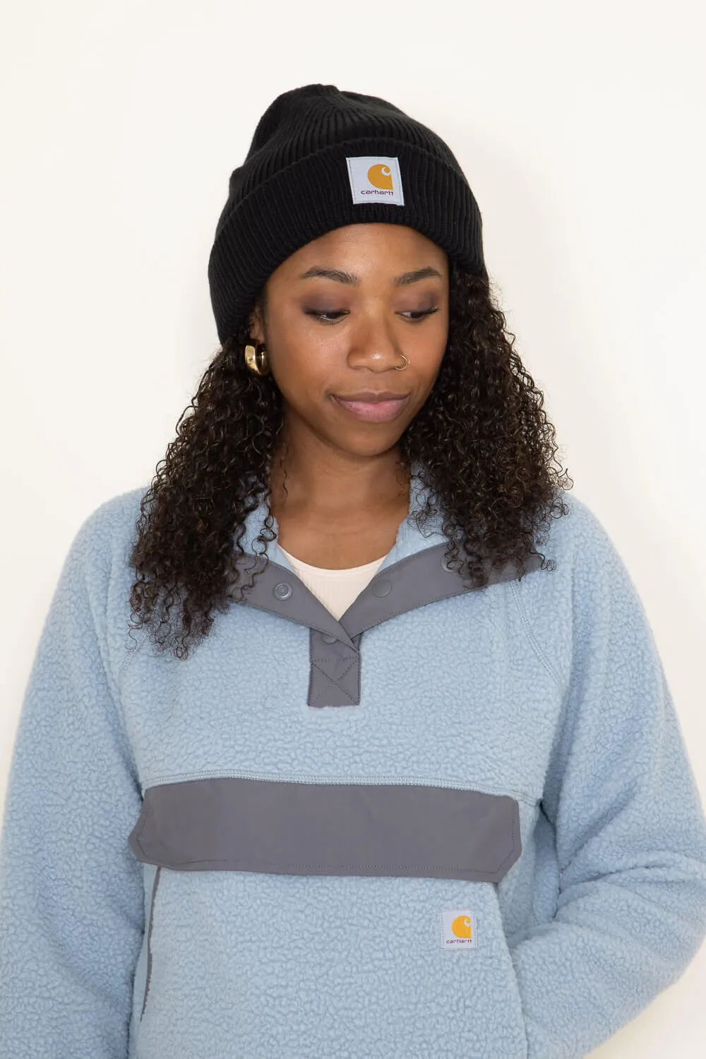 Carhartt Ribbed Knit Beanie for Women in Black | 105560-N04