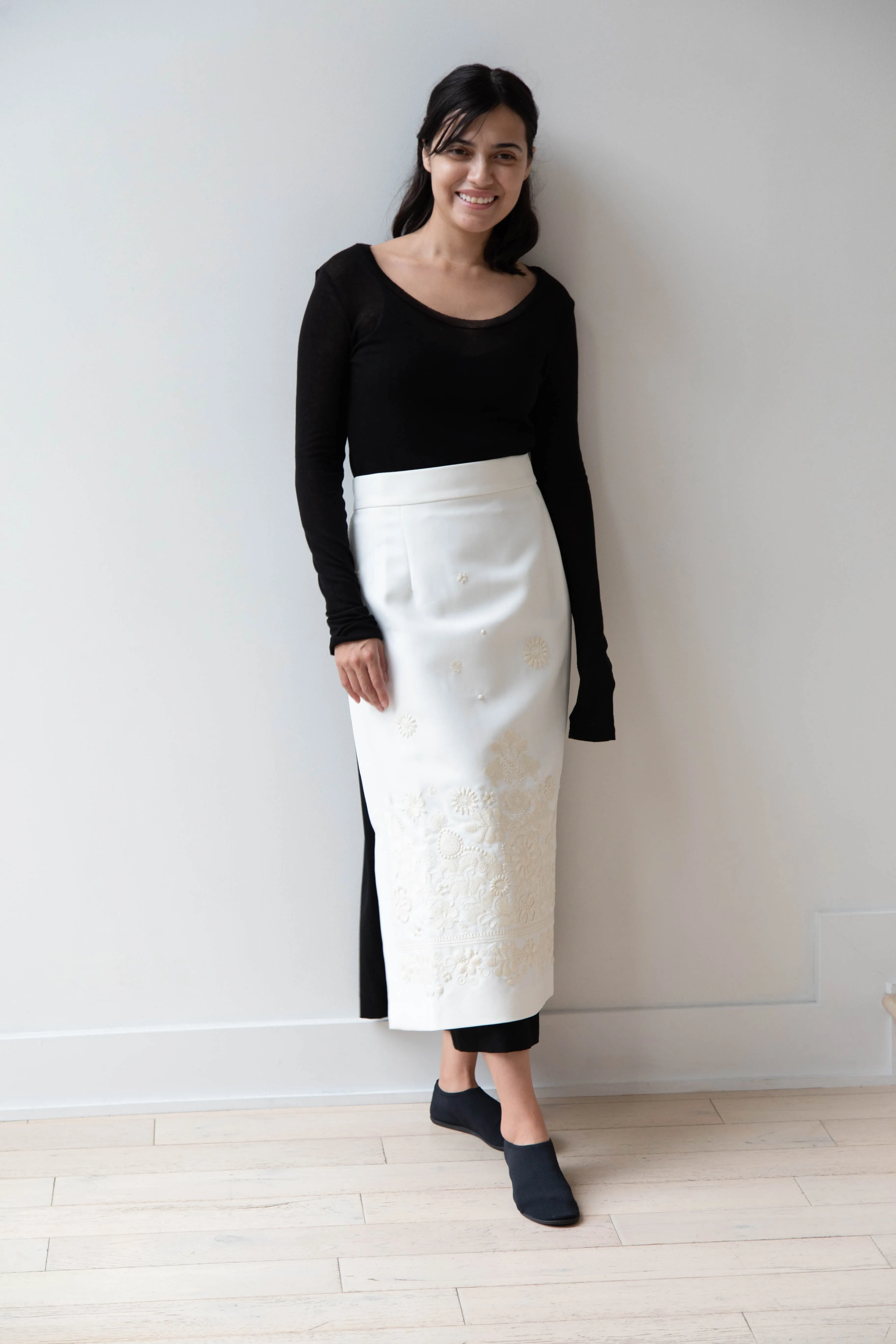 Delegan | Embroidered Plakhta in Milk
