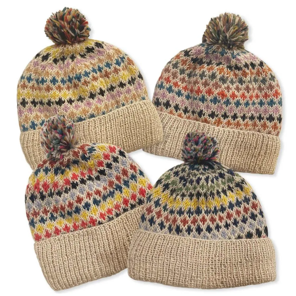 Diamond Remnant Knit Pom Hat