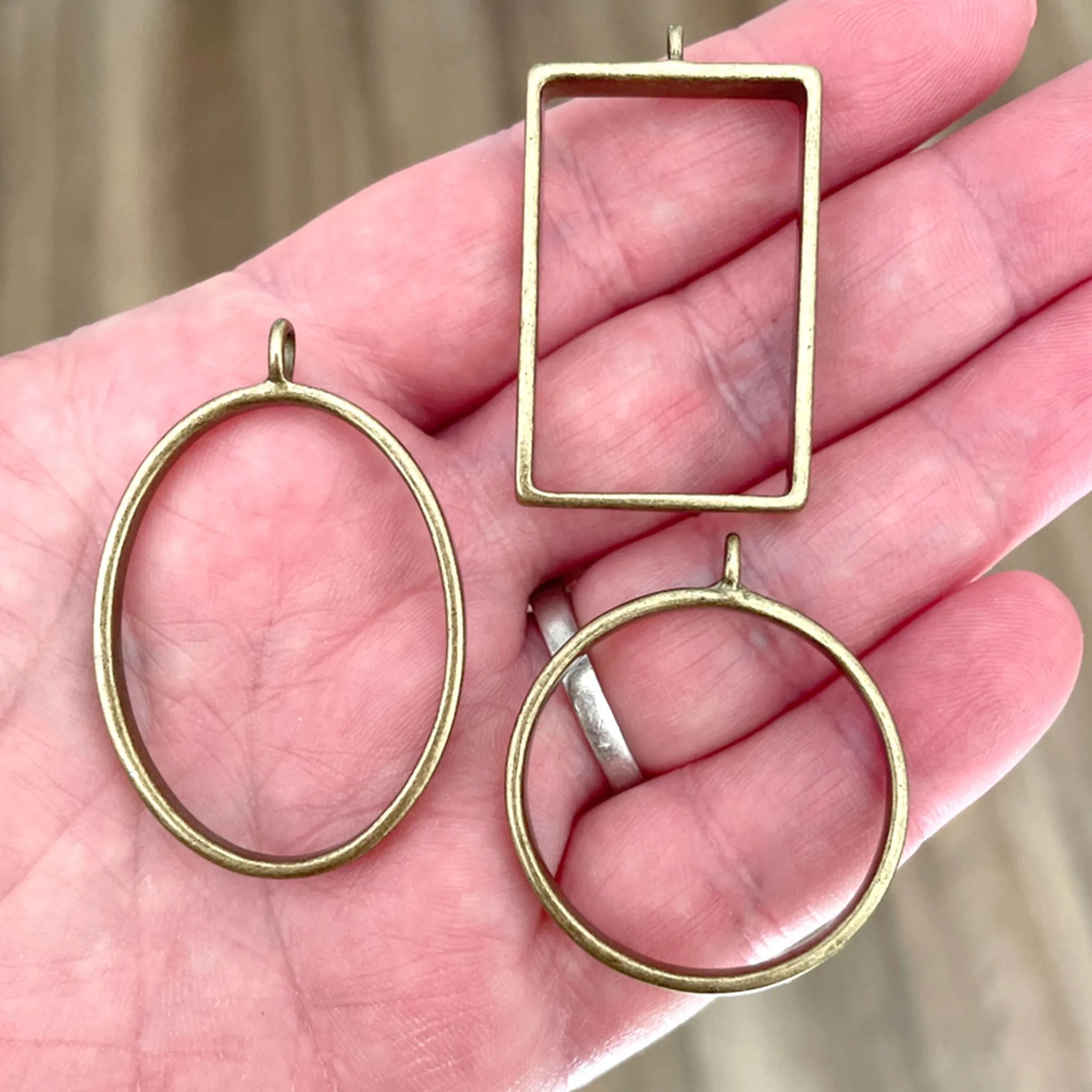 Ox Brass Rectangle Large Open Bezel