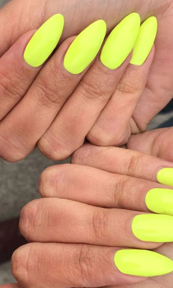 Toxic | NAIL POLISH