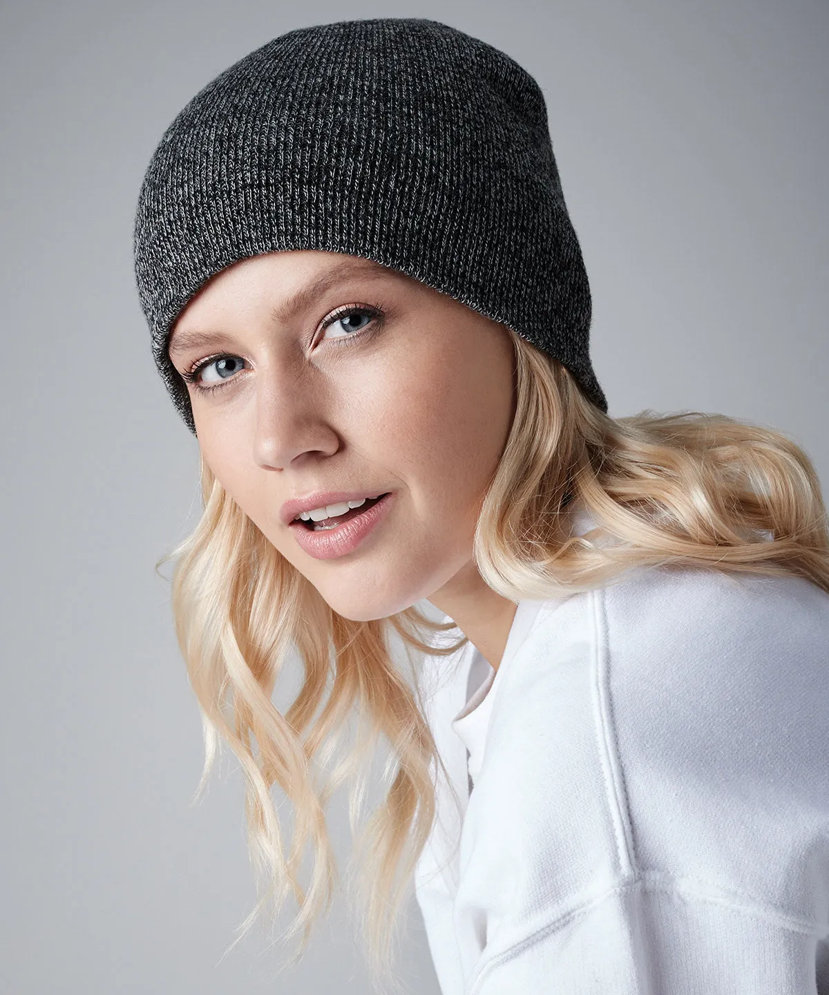 Two-tone pull-on beanie | Fuchsia