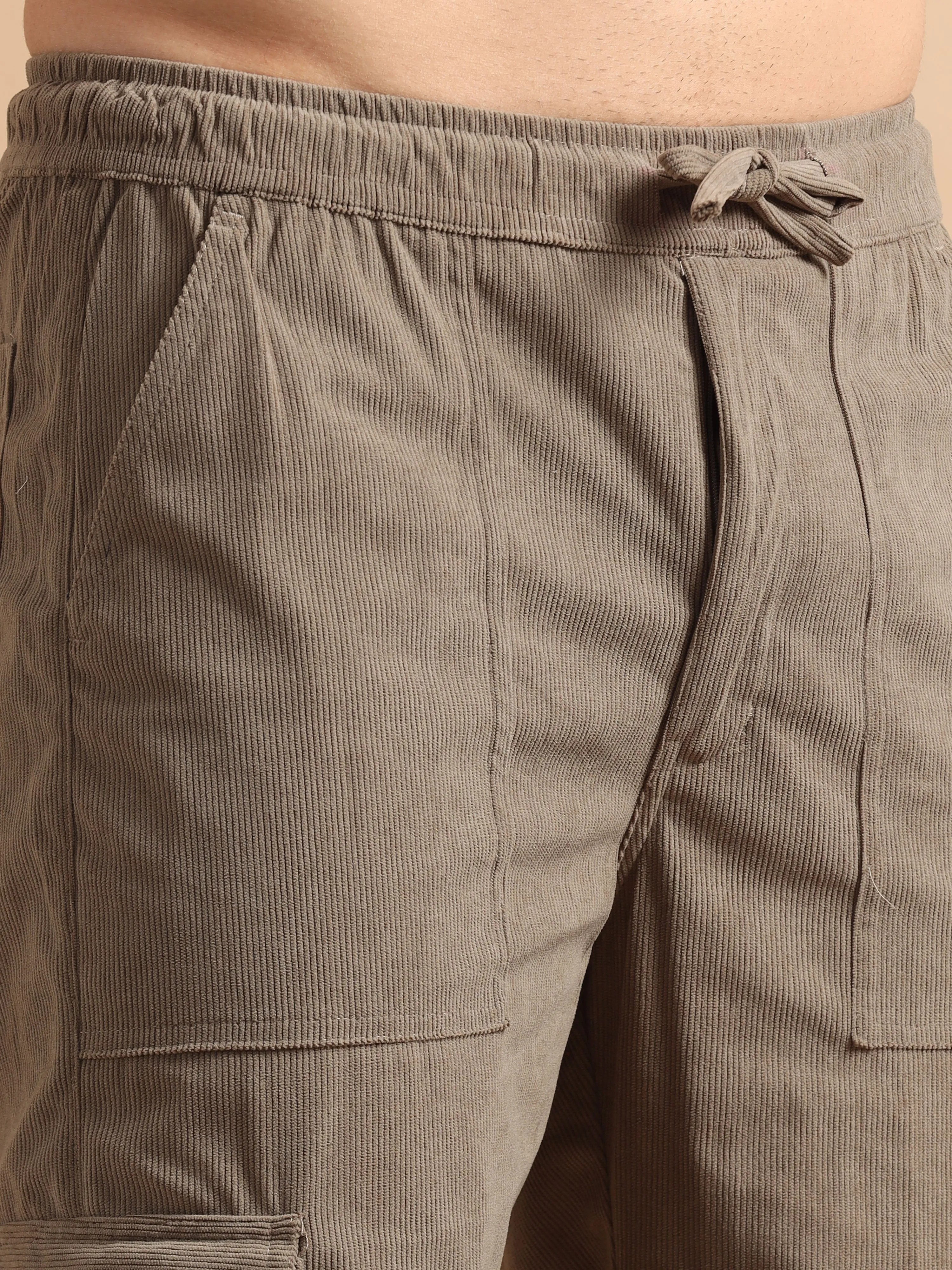 Utility Relaxed Fit Cargo Pant - Tan